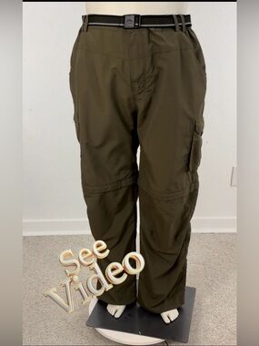 👛(ANY 2/$35)NWOT Men’s Belted Green Poly Lightweight Cargo Pants/Shorts 42x32